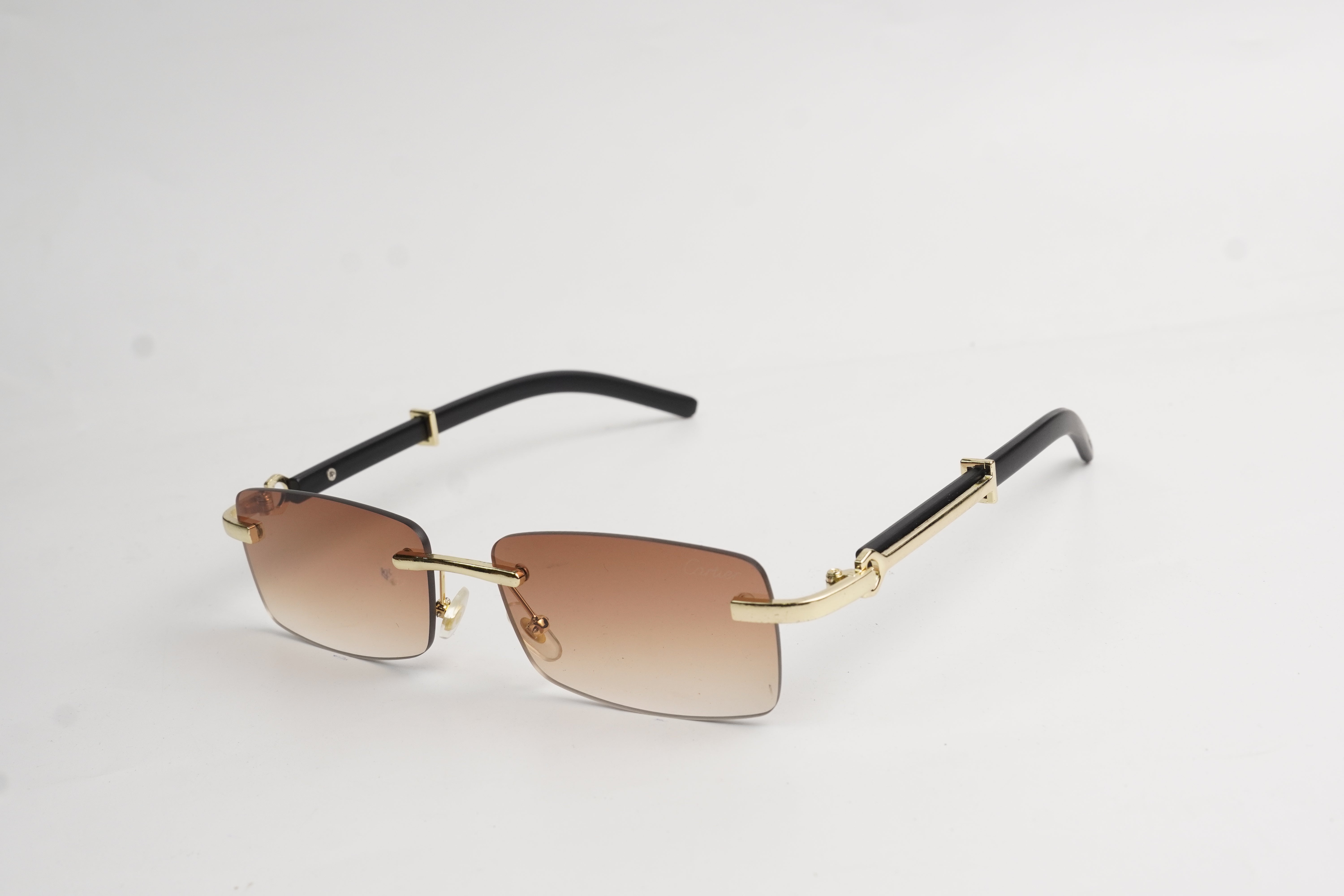 Cartier-Rimless-Metal-Rectangle-Sunglasses Secondary image