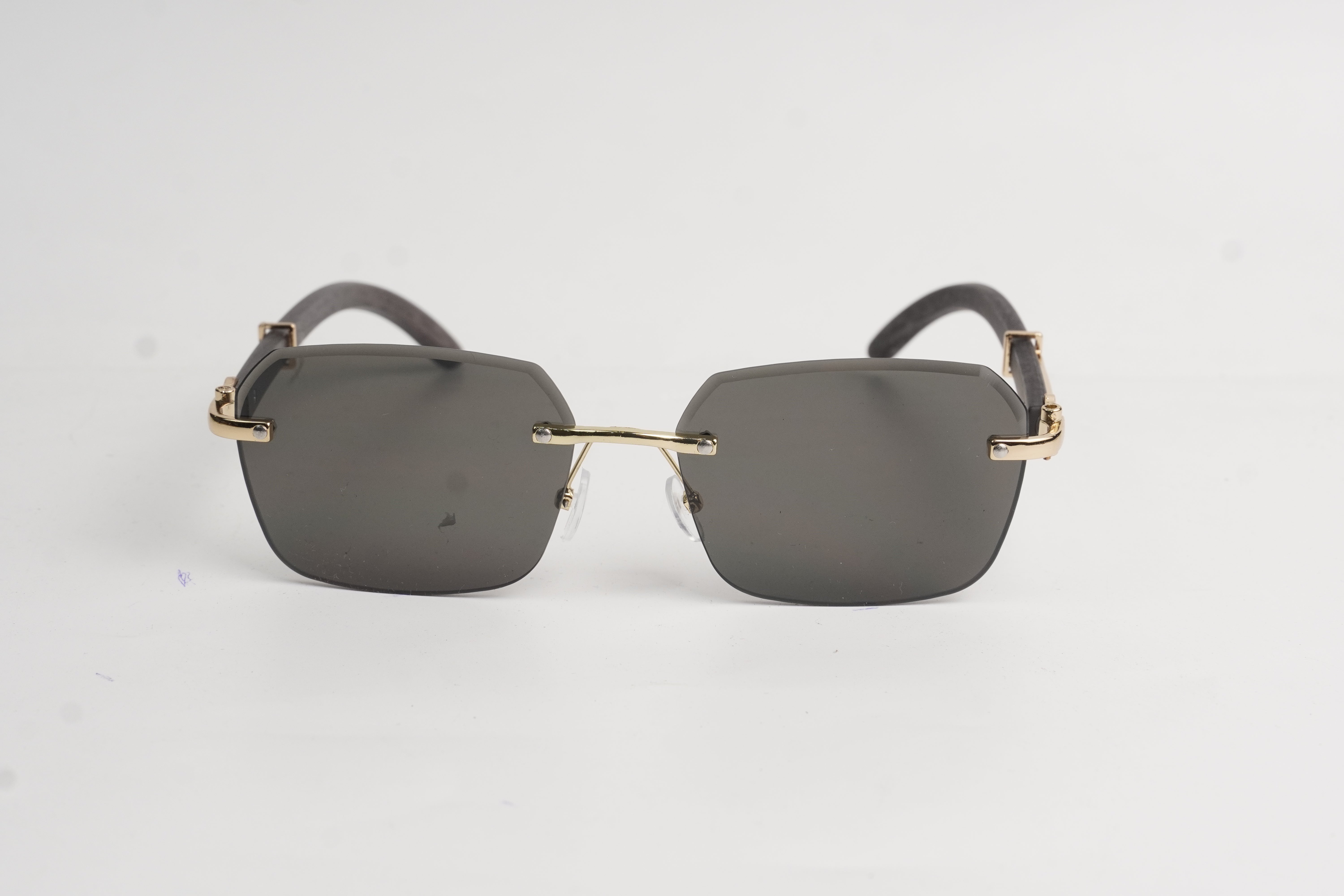 CARTIER-B1-Rimless-Black-Golden-Sunglasses-Rectangle Secondary image