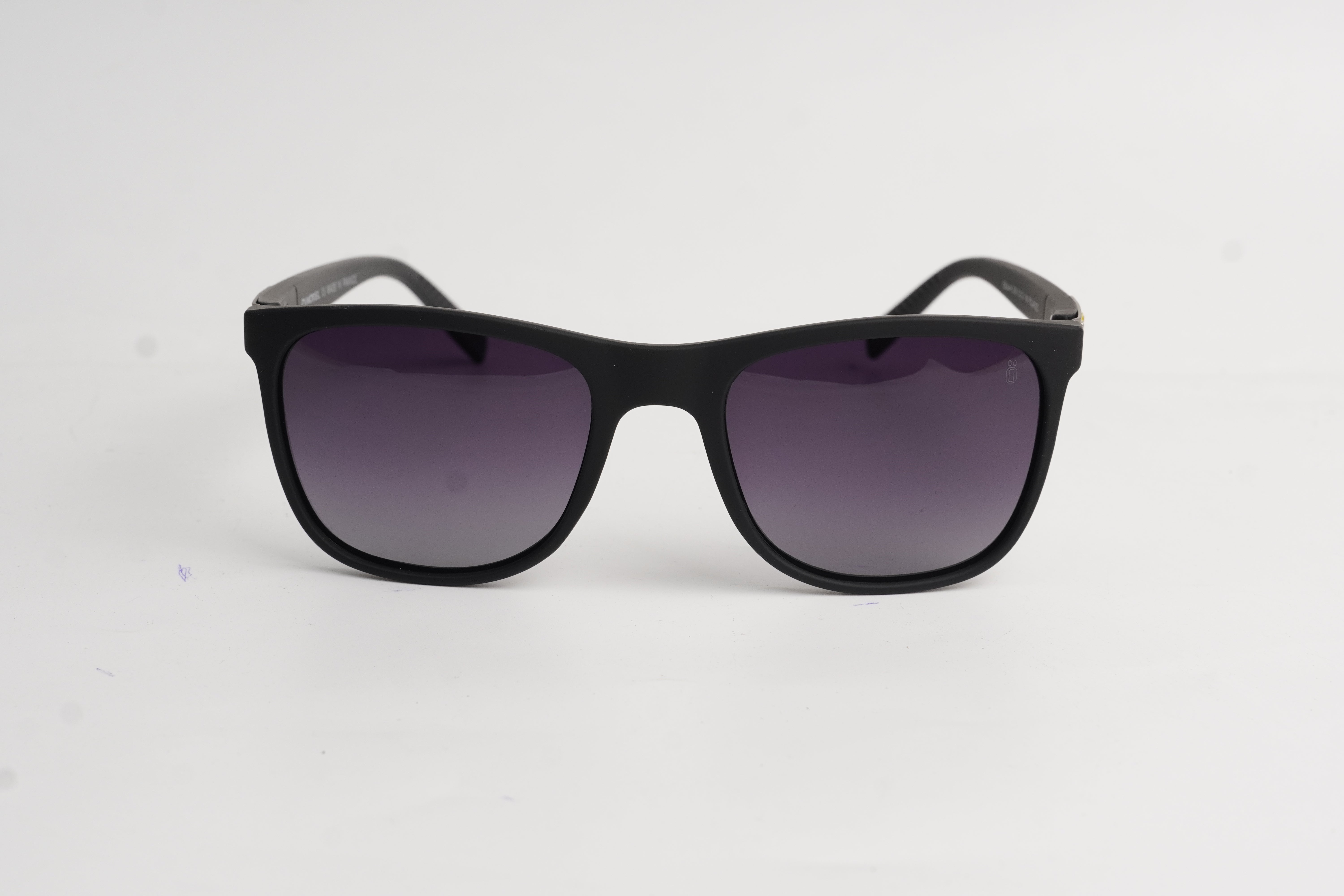 OGA-TR- Small Square-Sunglasses Secondary image